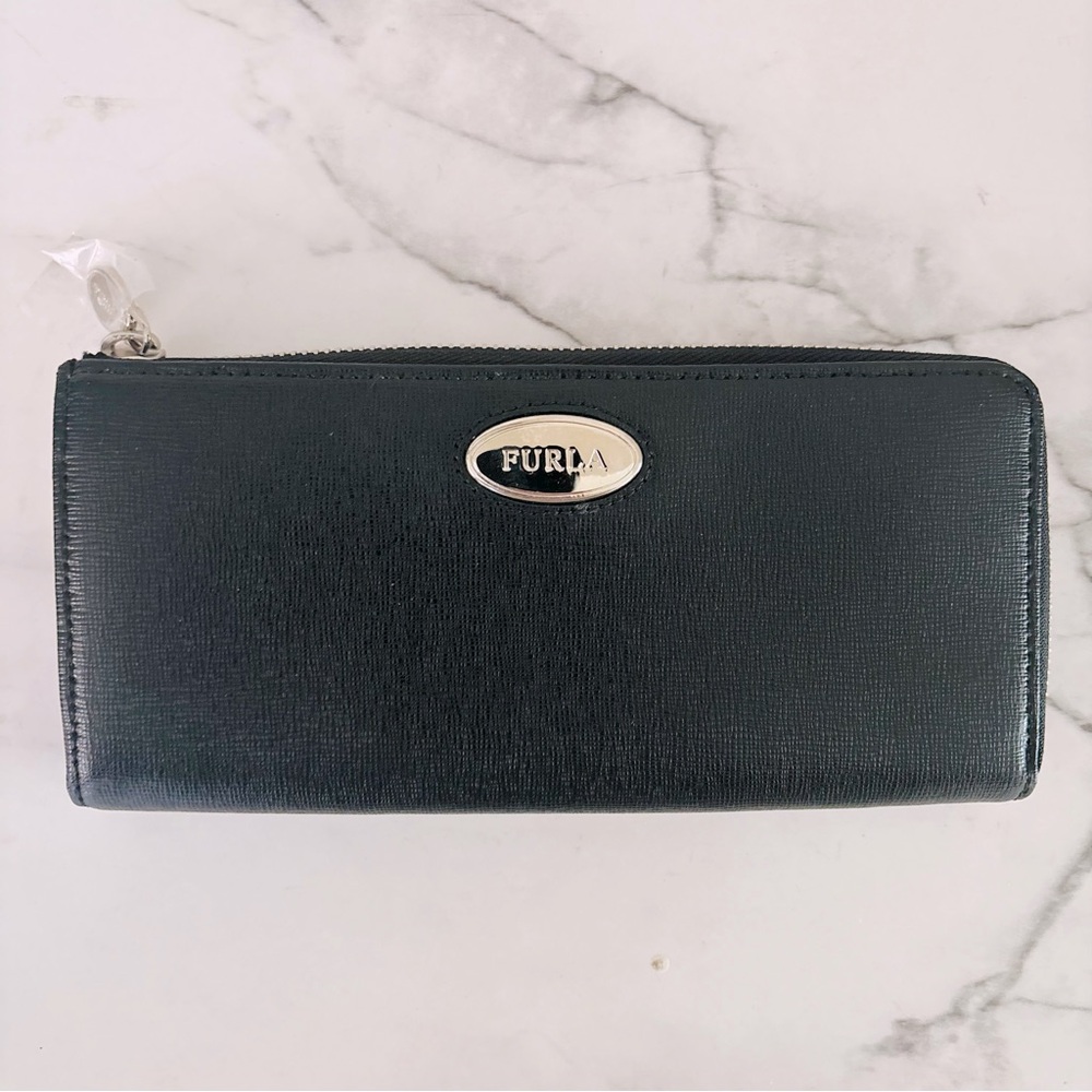 Furla Babylon Continental Zip Around Classic Saffiano Leather Wallet Black